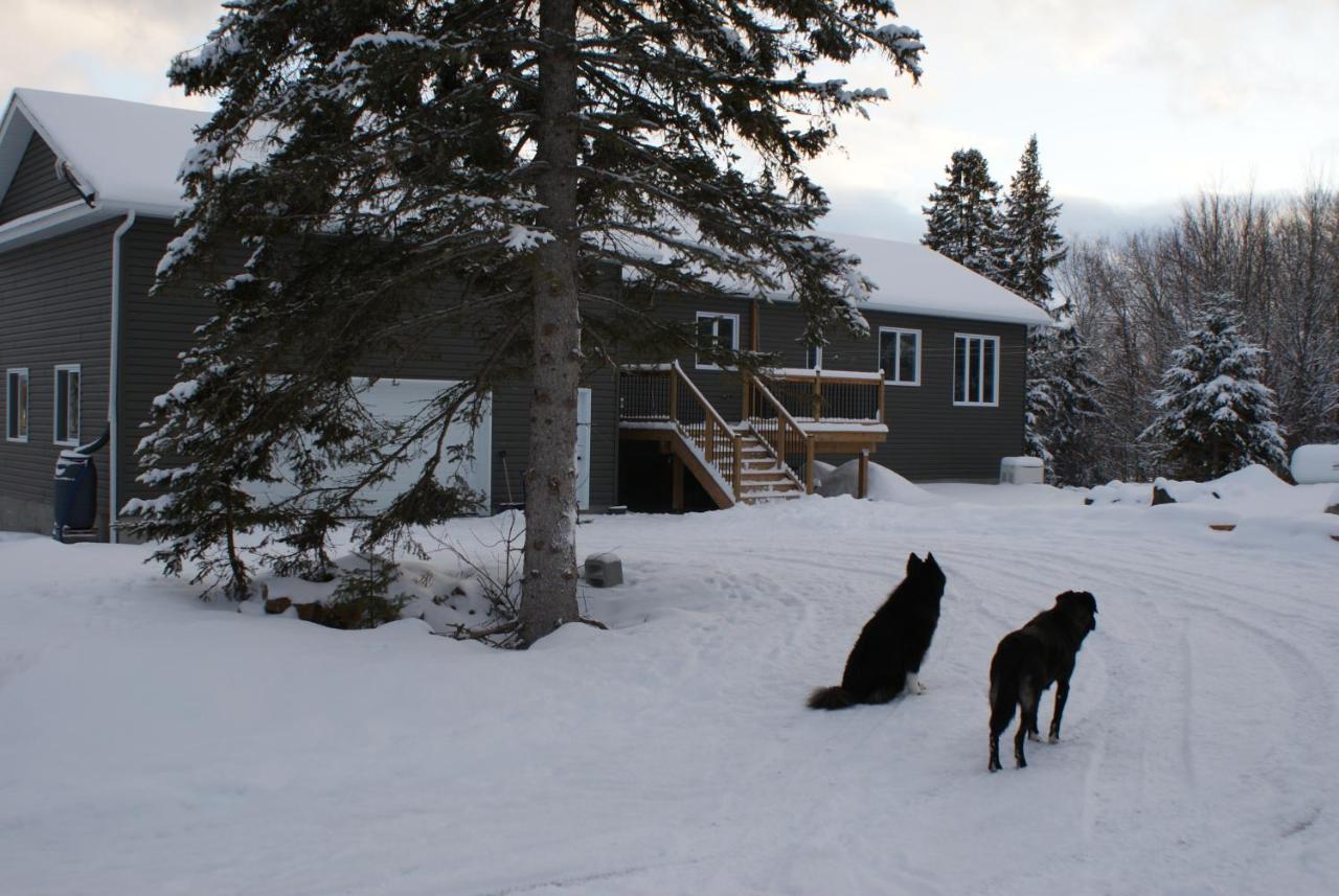 Top Of Algonquin Bed And Breakfast Mattawa Exterior photo